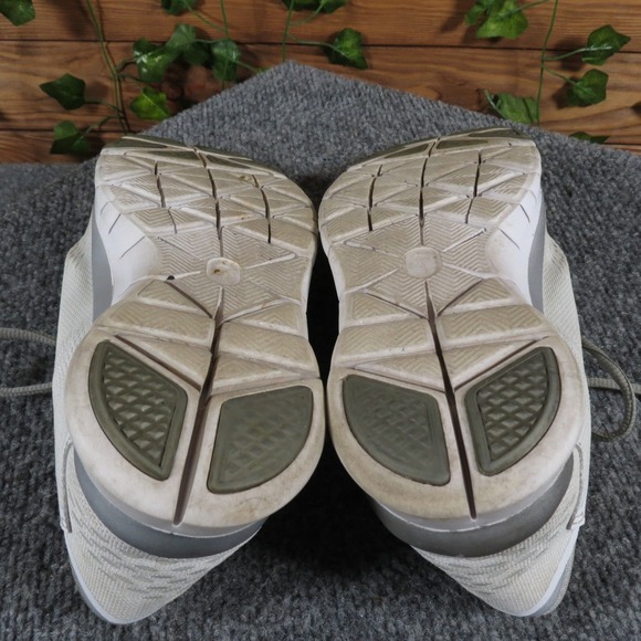 Nike Free 5.0 TR Fit 4 Women Size 8.5 Grey White Synthetic Training Sneaker - Picture 5 of 6